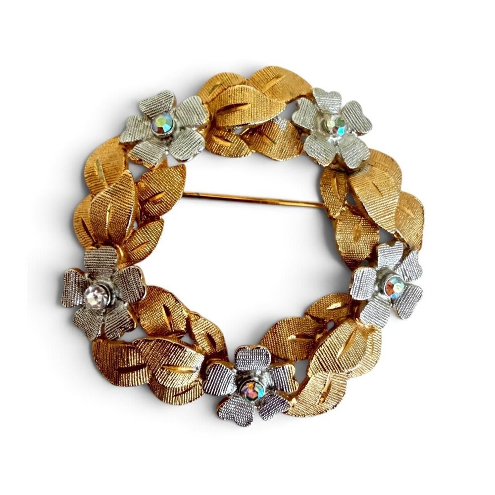 Vintage 1960s Kramer Signed Two Tone Floral Leaf Wreath Brooch AB Rhinestones D